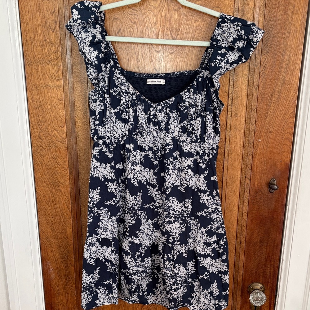 Abercrombie & Fitch Navy and White Floral Dress